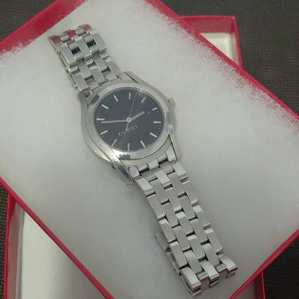 Gucci Silver Stainless Steel Wristwatch with Black Dial